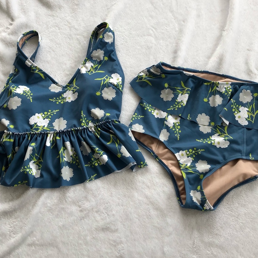 Kortni Jeane small swim set blue floral ruffle